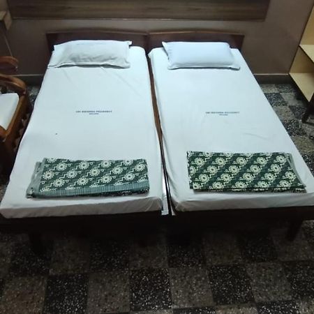 Hotel Sri Krishna Residency Vellore Exterior foto