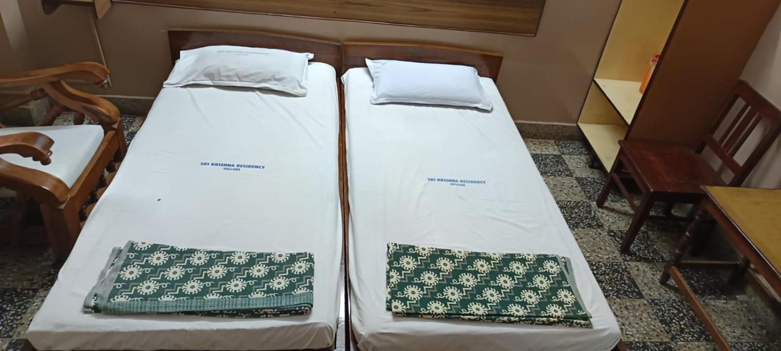 Hotel Sri Krishna Residency Vellore Exterior foto